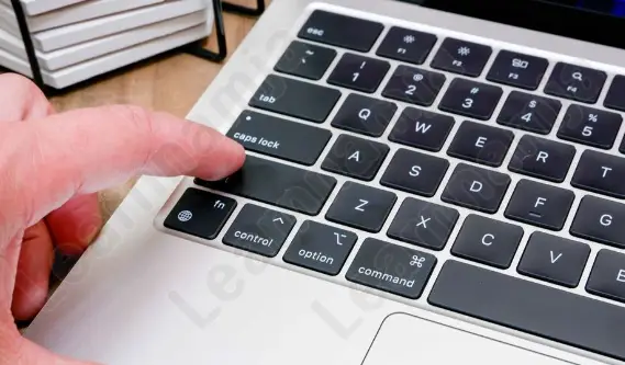 맥북 에어 M2 2022