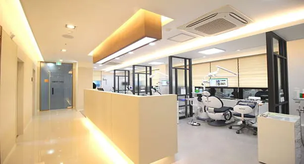 이룸연합치과의원
