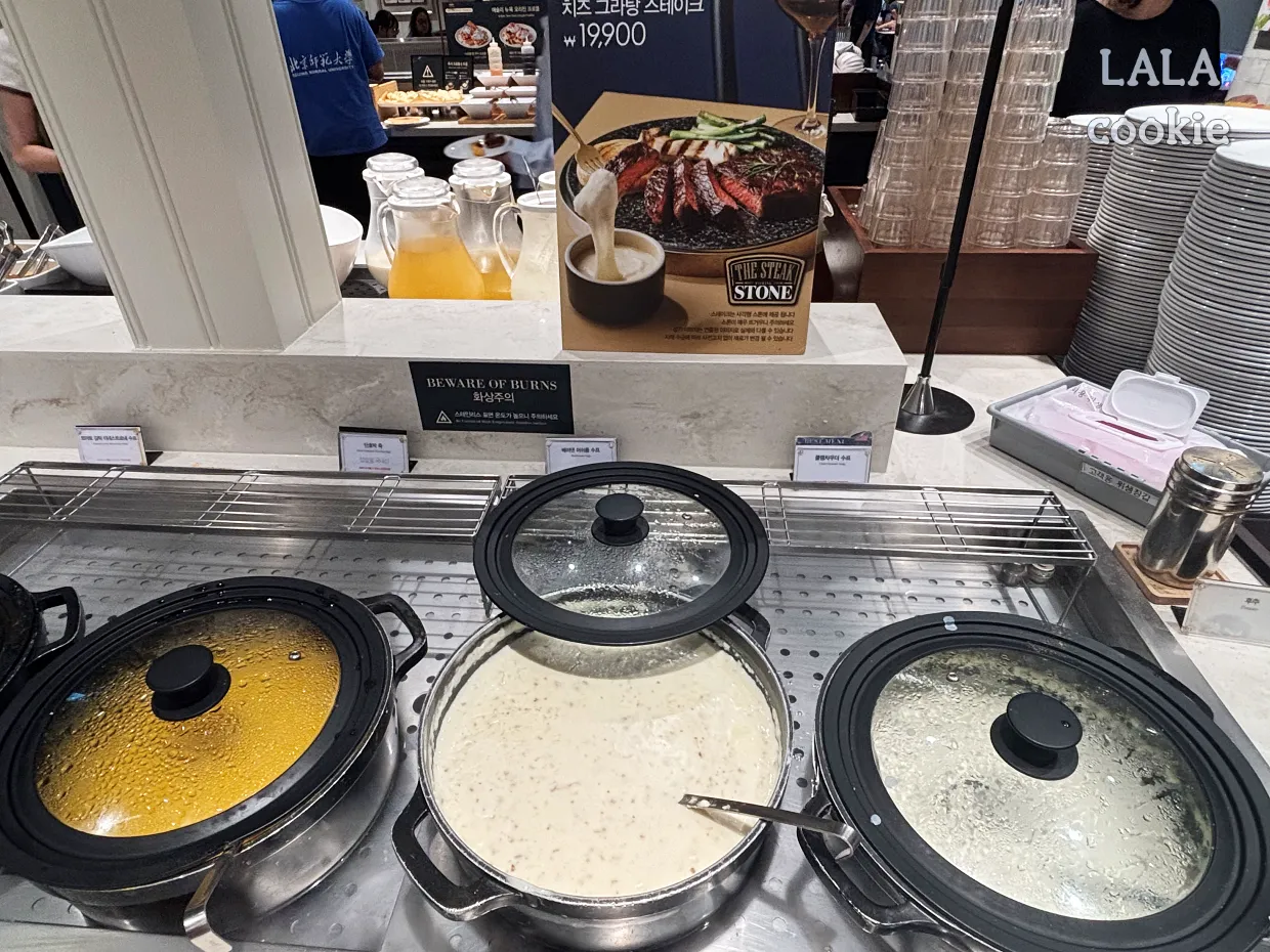 홍대-맛집-애슐리-퀸즈-스프-음식