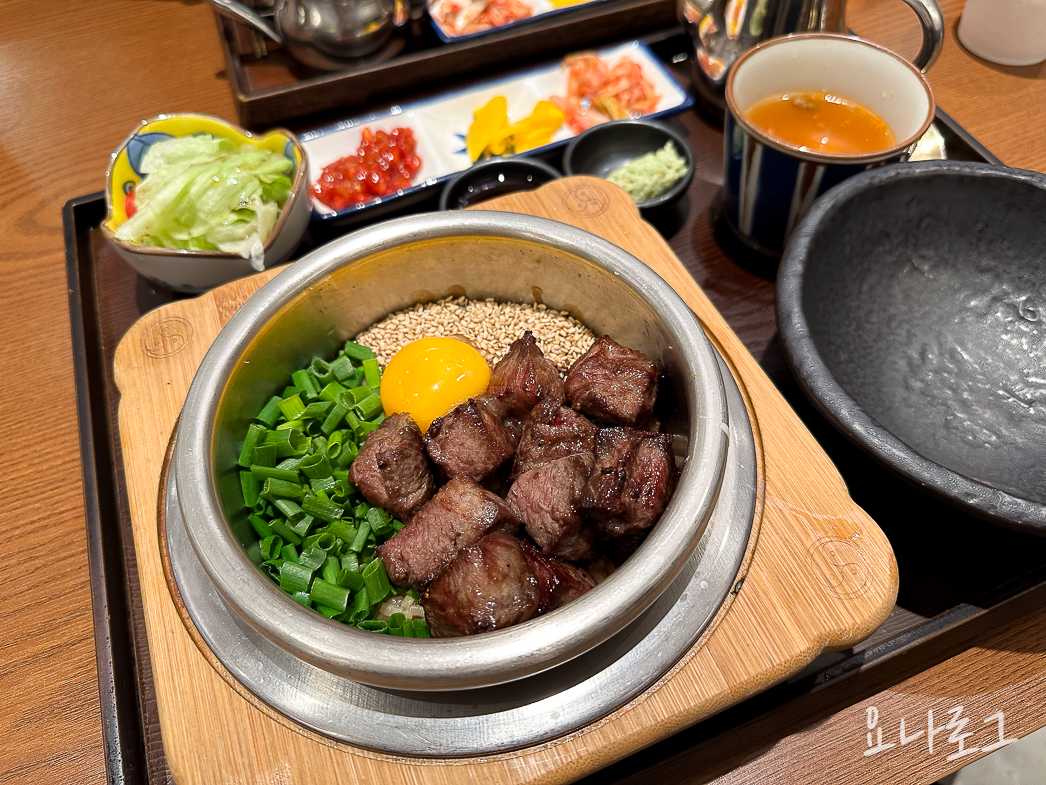 광교 광교맛집 광교담솥 담솥 광교맛집추천 광교아브뉴프랑 광교아브뉴프랑맛집 담솥메뉴 담솥메뉴추천 광교데이트 광교가볼만한곳 광교스테이크 광교데이트코스 광교스테이크 광교외식 광교데이트코스추천 광교스테이크맛집 스테이크솥밥 광교한식 광교한정식 광교외식추천