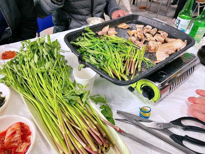 생방송 오늘저녁 김포 미나리삼겹살 맛집