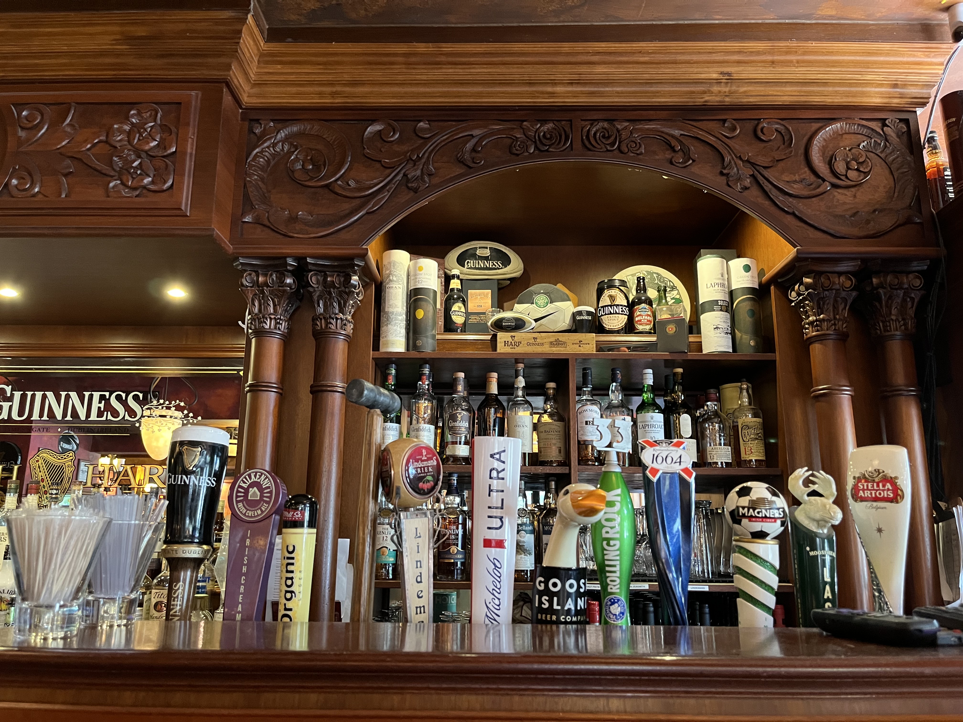 온더레이크아이리시펍