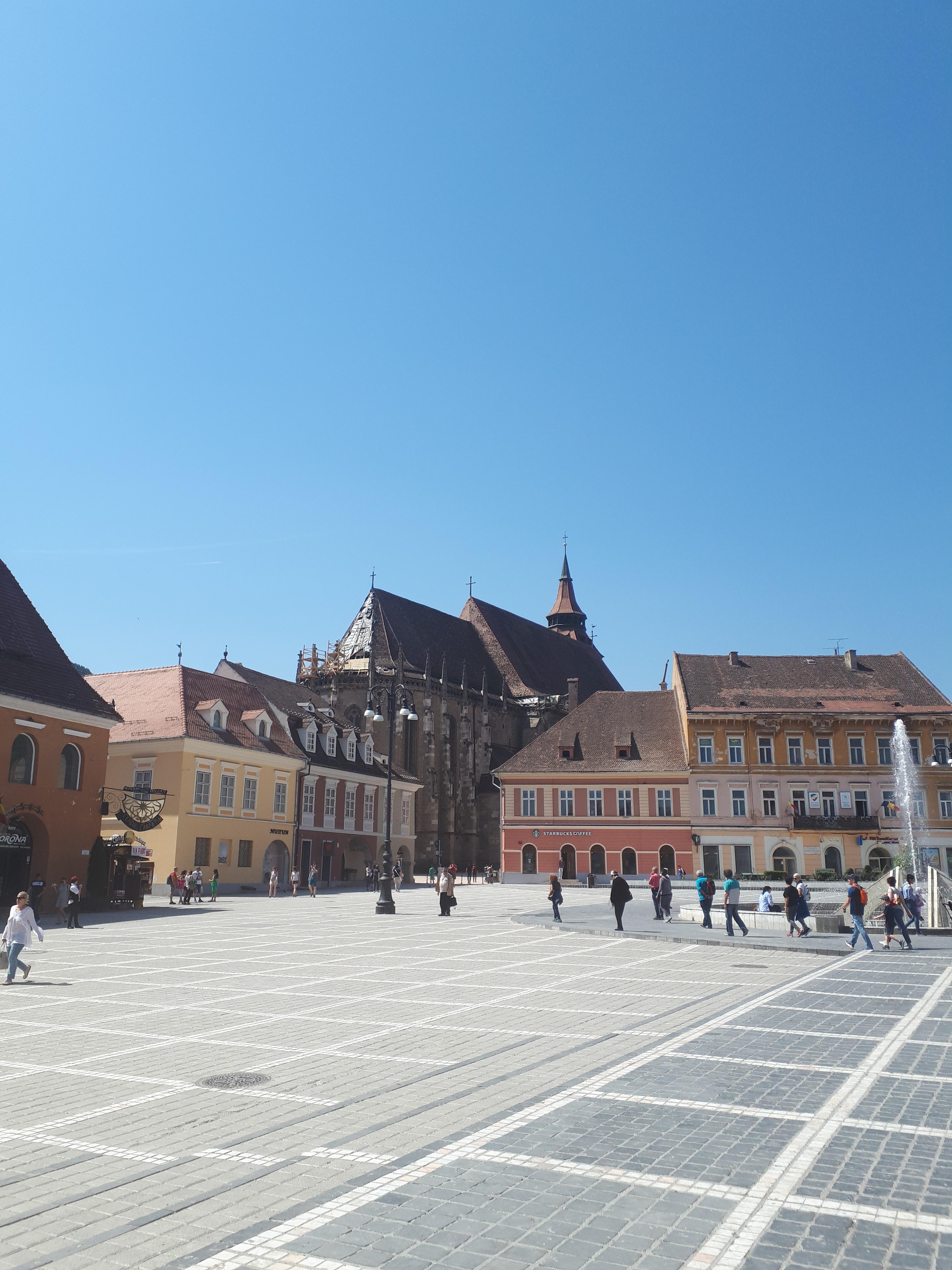 루마니아 브라쇼브 중앙 광장에서 바라본 블랙 처치