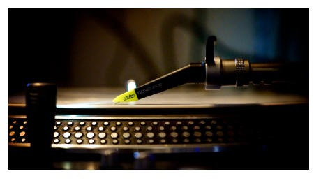 디지털 시대에 살아남은 아날로그 직업들의 비밀