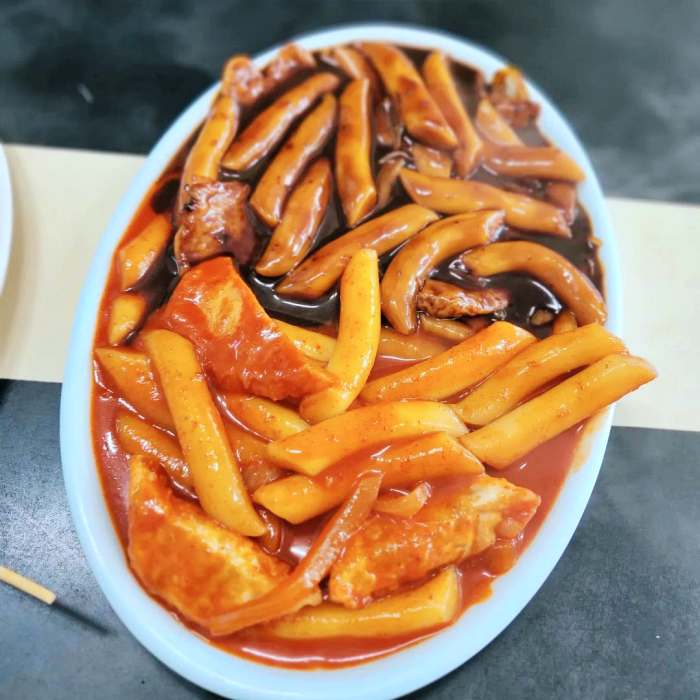 생방송투데이 원주 떡볶이 맛집