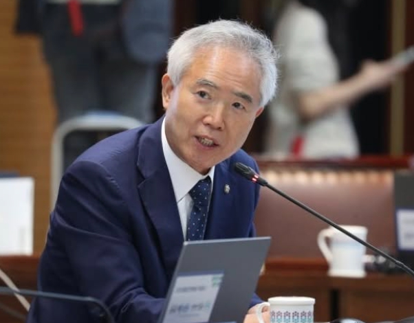 양부남