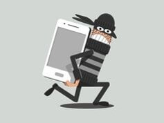 도둑이-스마트폰과-가전제품을-털어가는-모습