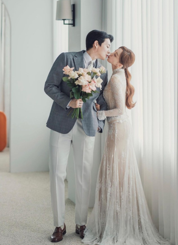 김동호 윤조 웨딩 사진 [사진=윤조 인스타그램]