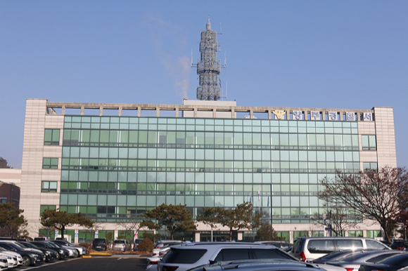 전처와 딸에게 폭행당한 뒤 숨진 50대 남성에 대해 국립과학수사연구원도 '폭행으로 인한 사망'이라는 소견을 냈다. 사진은 양주경찰서 전경. [사진=뉴시스]