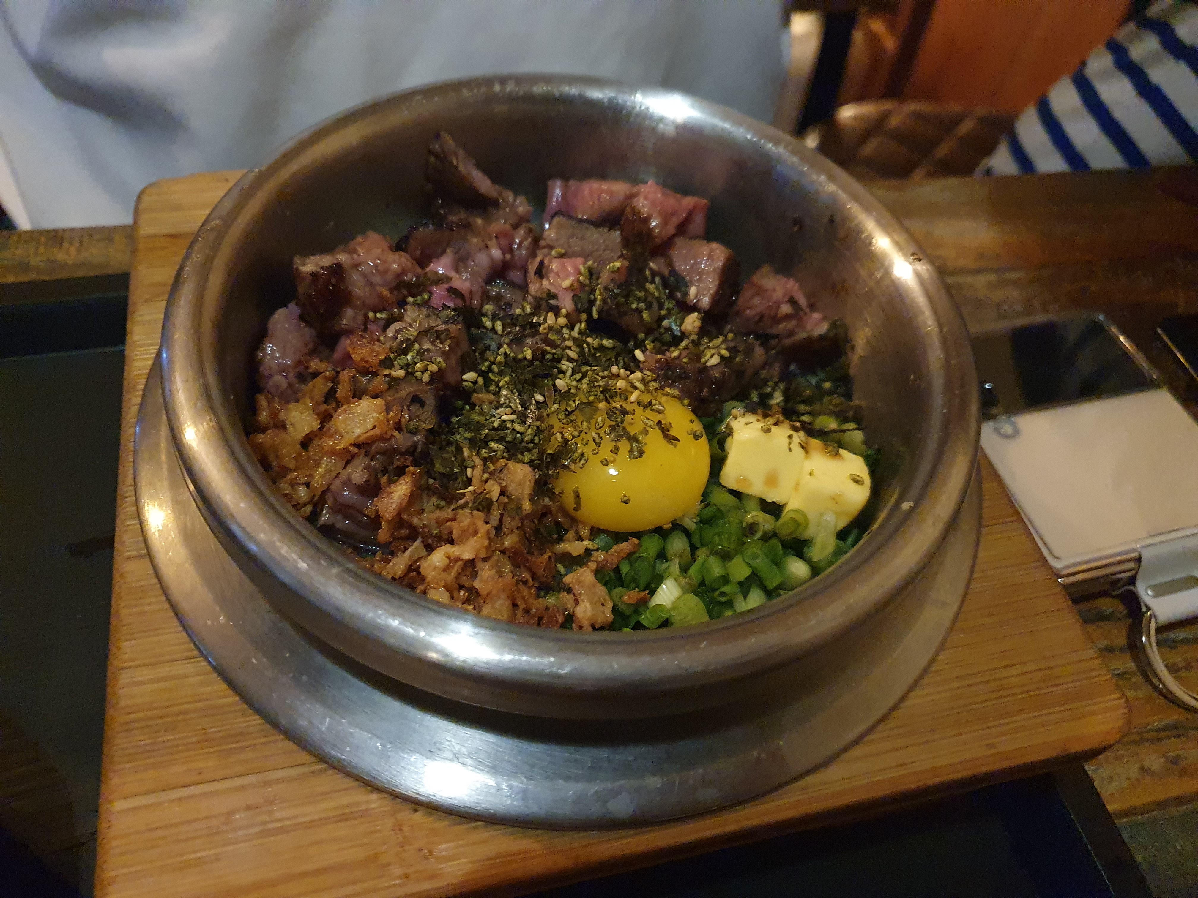 갈마동 한정식 밥한톨 살치살 솥밥