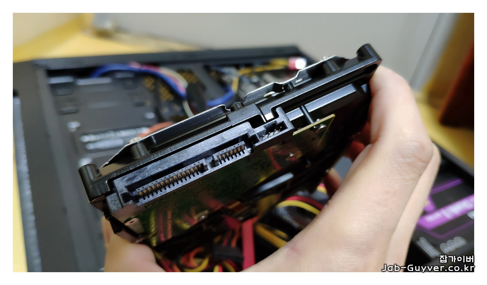 HDD 외장하드 배드섹터 발생 원인과 불량 하드디스크 모습