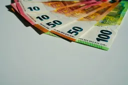 지역화폐로 지급될 경우, 각 지자체별 배포 일정은