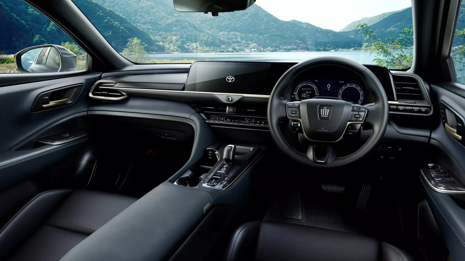 토요타 크라운 에스테이트 이미지