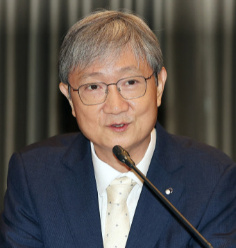 이찬진