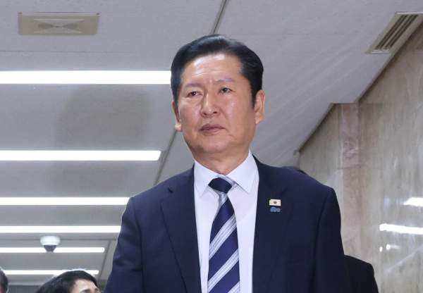 정청래 대표 사퇴 이유와 민주당 전당대회 3파전 전망! 장동혁 복귀 및 국회 후반기 원 구성 법사위원장 협상 시한 결과 분석
