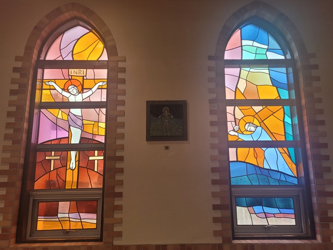 군산 둔율동성당 스테인드글라스, 십자가의 길