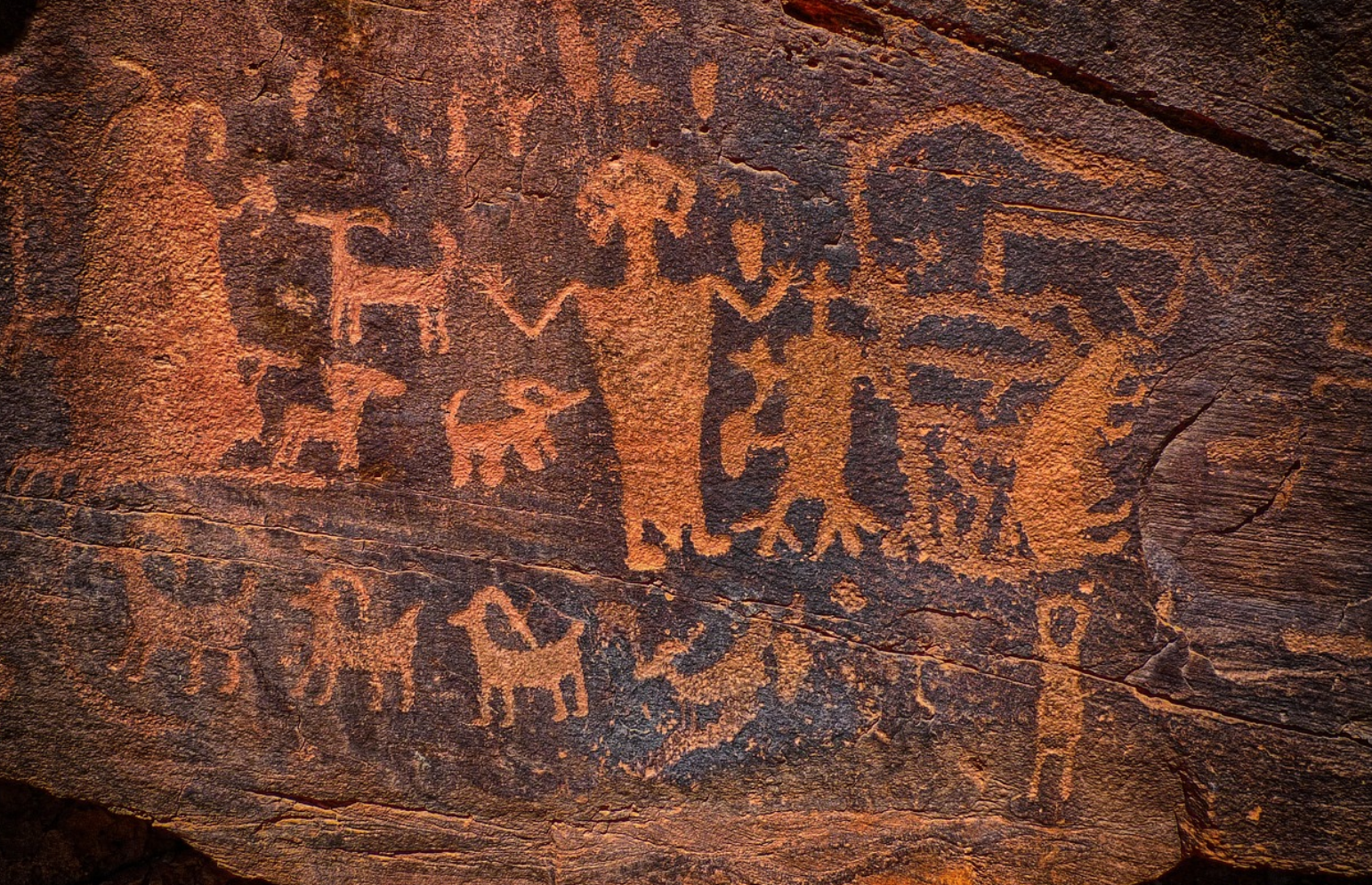 희귀직업 탐구: 암각화 해석자, 선사 시대 암각화를 해석하고 그 의미를 연구하는 직업