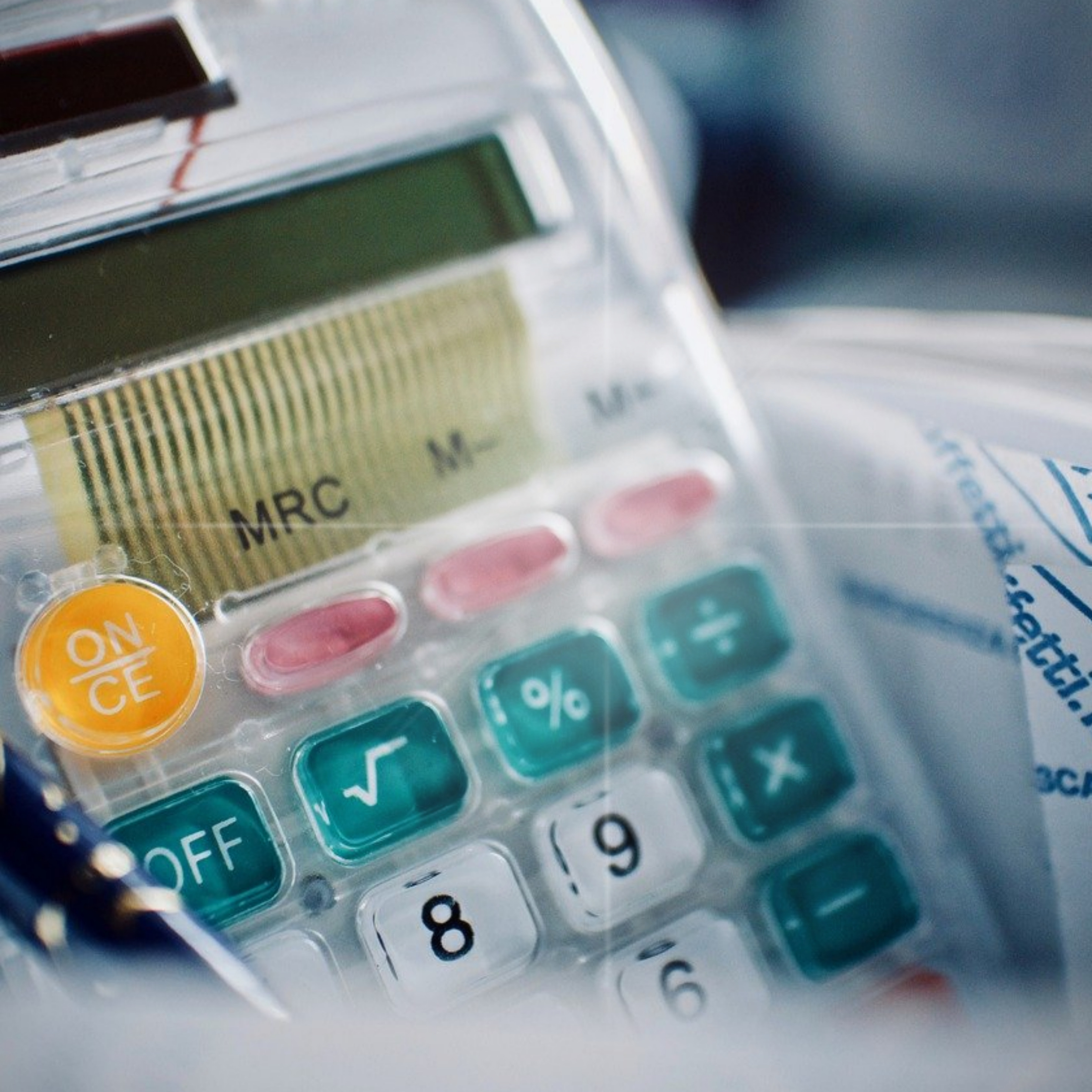 최저임금을 둘러싼 갑론을박