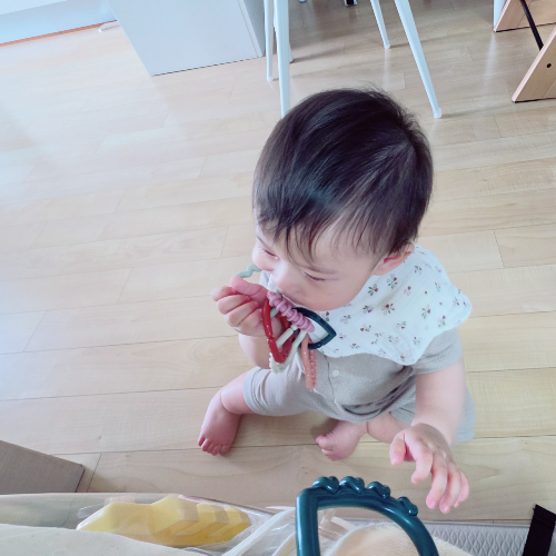아기 이앓이 언제부터 시작될까? 증상부터 대처법까지 부모가 꼭 알아야 할 모든 것