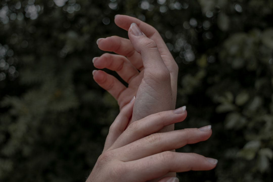 Hand.