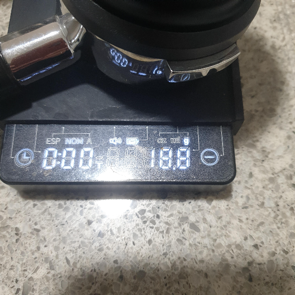 에스프레소 추출 압력에 따른 맛의 차이: 9bar 정상 추출 vs 6bar 저압 추출_추출변수 최소화