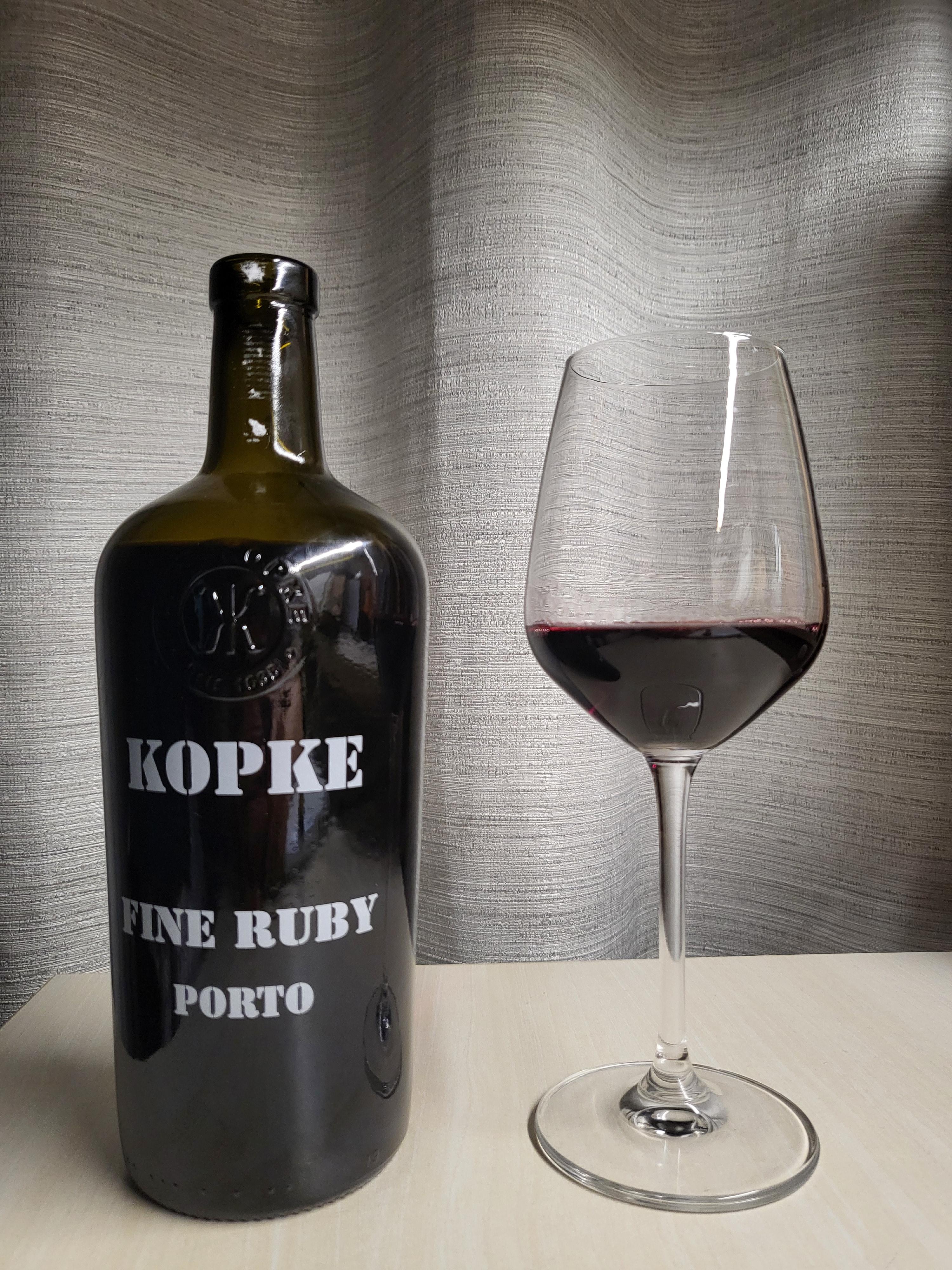 이마트-와인-추천:-콥케-파인-루비-포트-KOPKE-Fine-Ruby-Porto