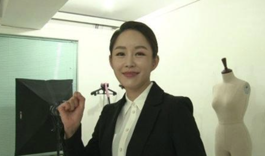 배우 이수련