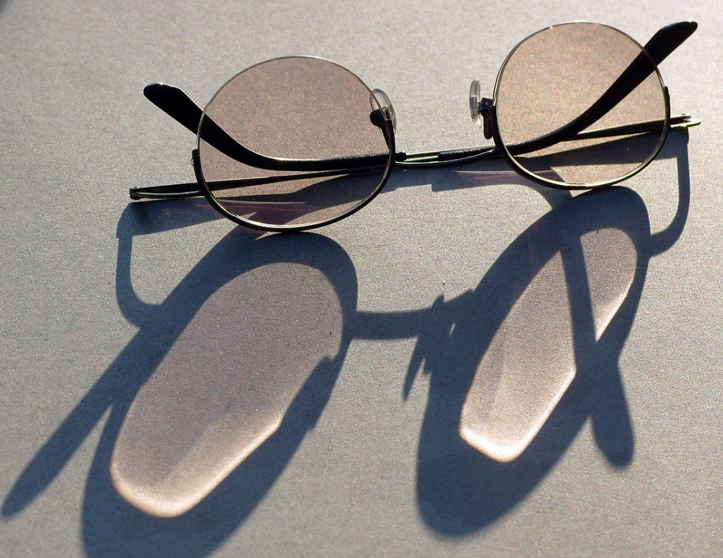 개성을 살리는 패션 안경 관련 이미지