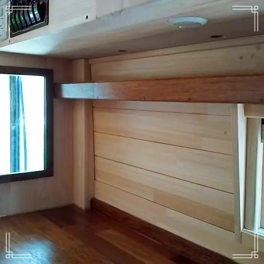 생방송오늘저녁 대둔산 나무 우드 캠핑카 제작 리모델링 공방 제작 의뢰 및 강좌 특강 추천