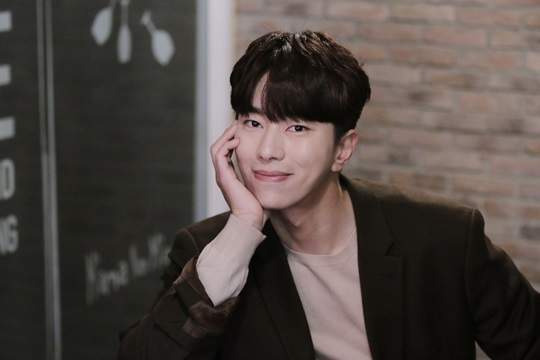 윤현민 프로필