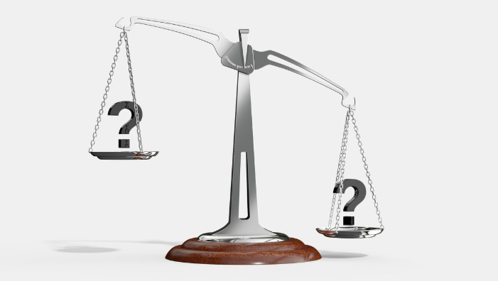 기준과 원칙이 정리되지 않았을 때 판단이 흔들릴 수 있음을 설명하는 이미지