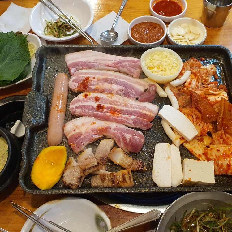 서초 교대앞 삼겹살 '탐라도야지'