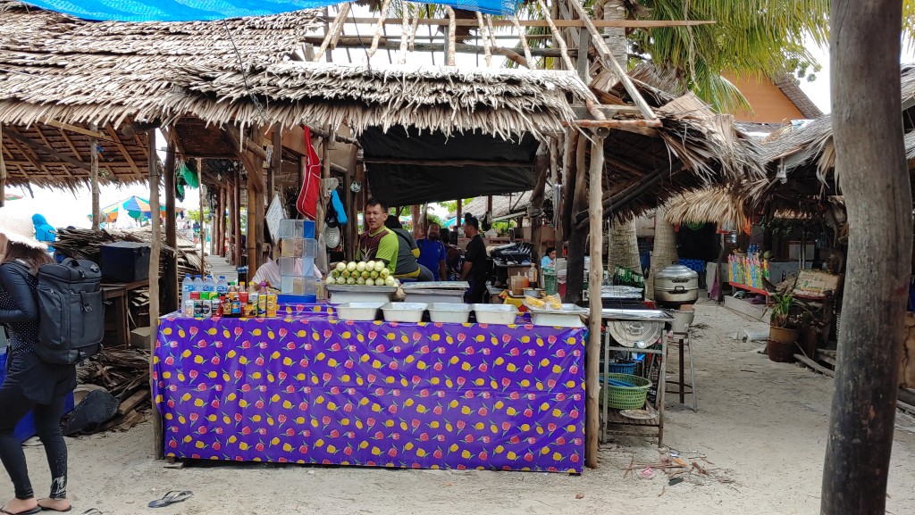 카야섬의 간단한 음식을 파는 음식점