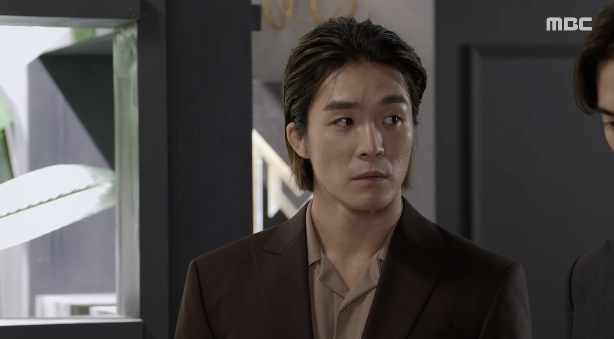 태양을삼킨여자 태경