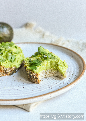 공복에 먹으면 살이 더 잘 빠지는 음식 7가지 – 다이어트의 숨은 비밀!