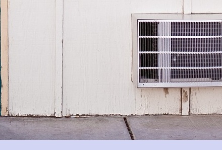 창문형 에어컨 설치조건