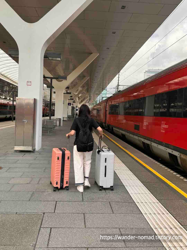 비엔나에서 잘츠부르크까지 – 스마트 럭셔리 여행과 기차 이동 완벽 가이드