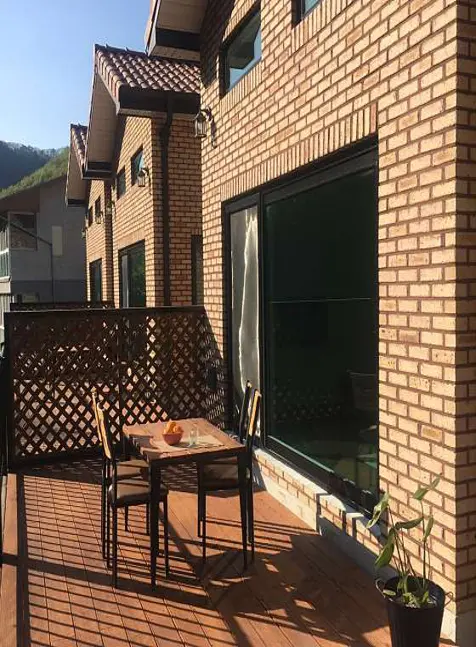 의림지 펜션