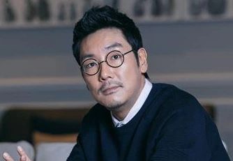 조진웅 은퇴 선언: 과거 논란과 배우 인생의 마지막 인사