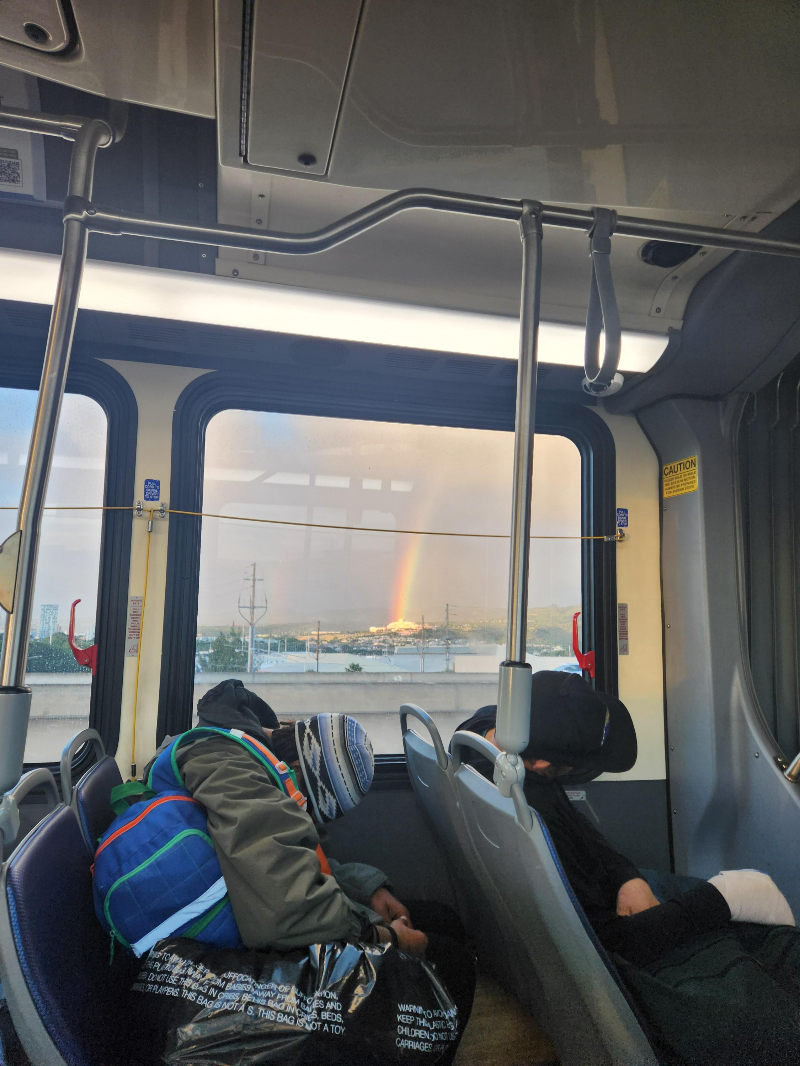 하와이 와이켈레 프리미엄 아울렛 E버스