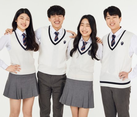 교복입은 중학생