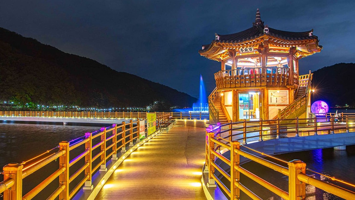 옥연지 송해공원