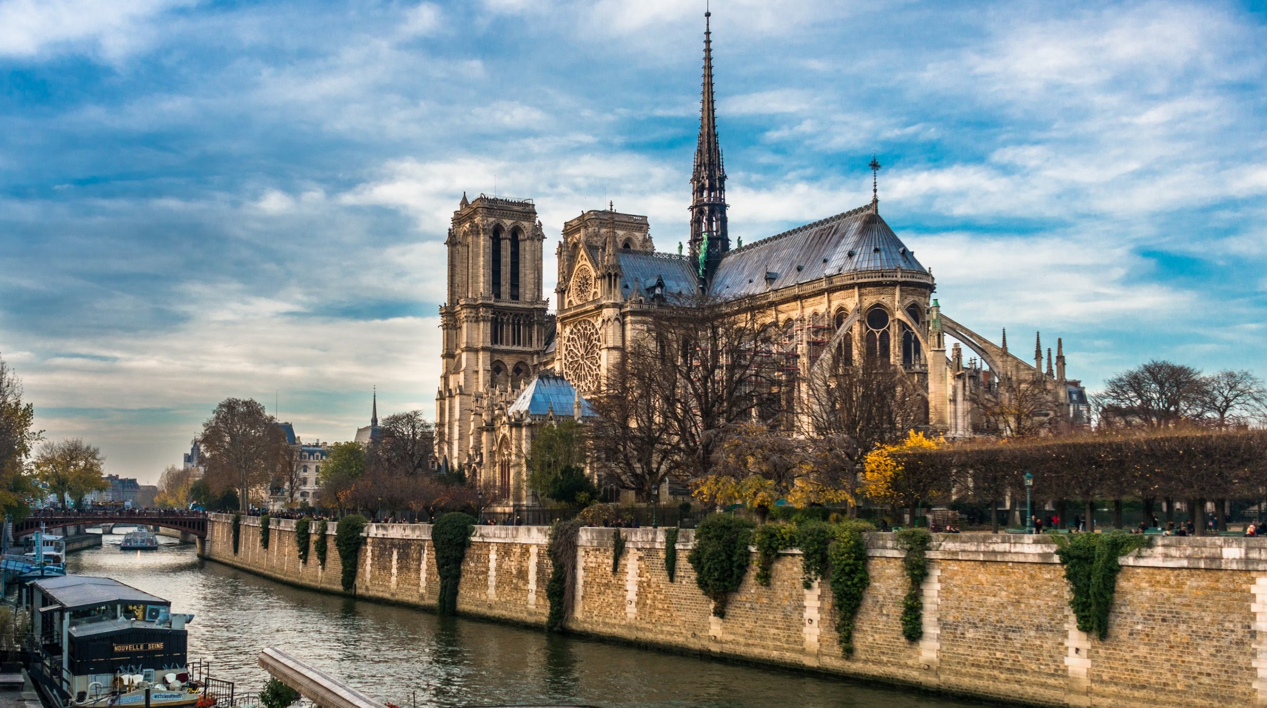 노트르담-대성당