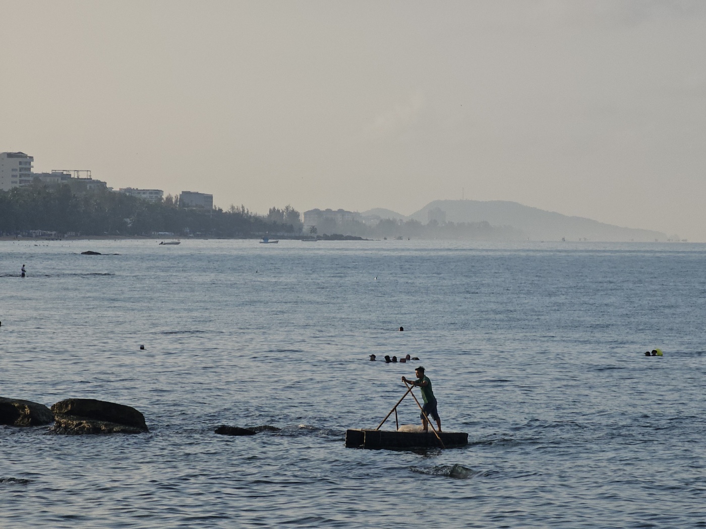 [25.3월] 푸꾸옥 #4&amp;#124;씨쉘 호텔 근처 아침 산책-딘까우 사원(Dinh Cau Temple)
