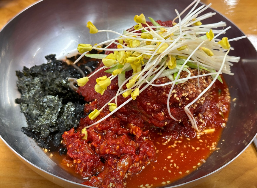 메밀촌막국수