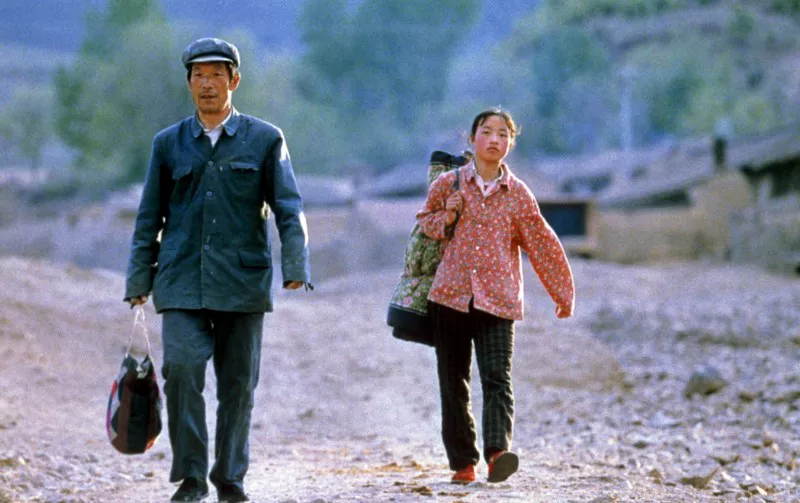 책상 서랍속의 동화 스틸컷 1