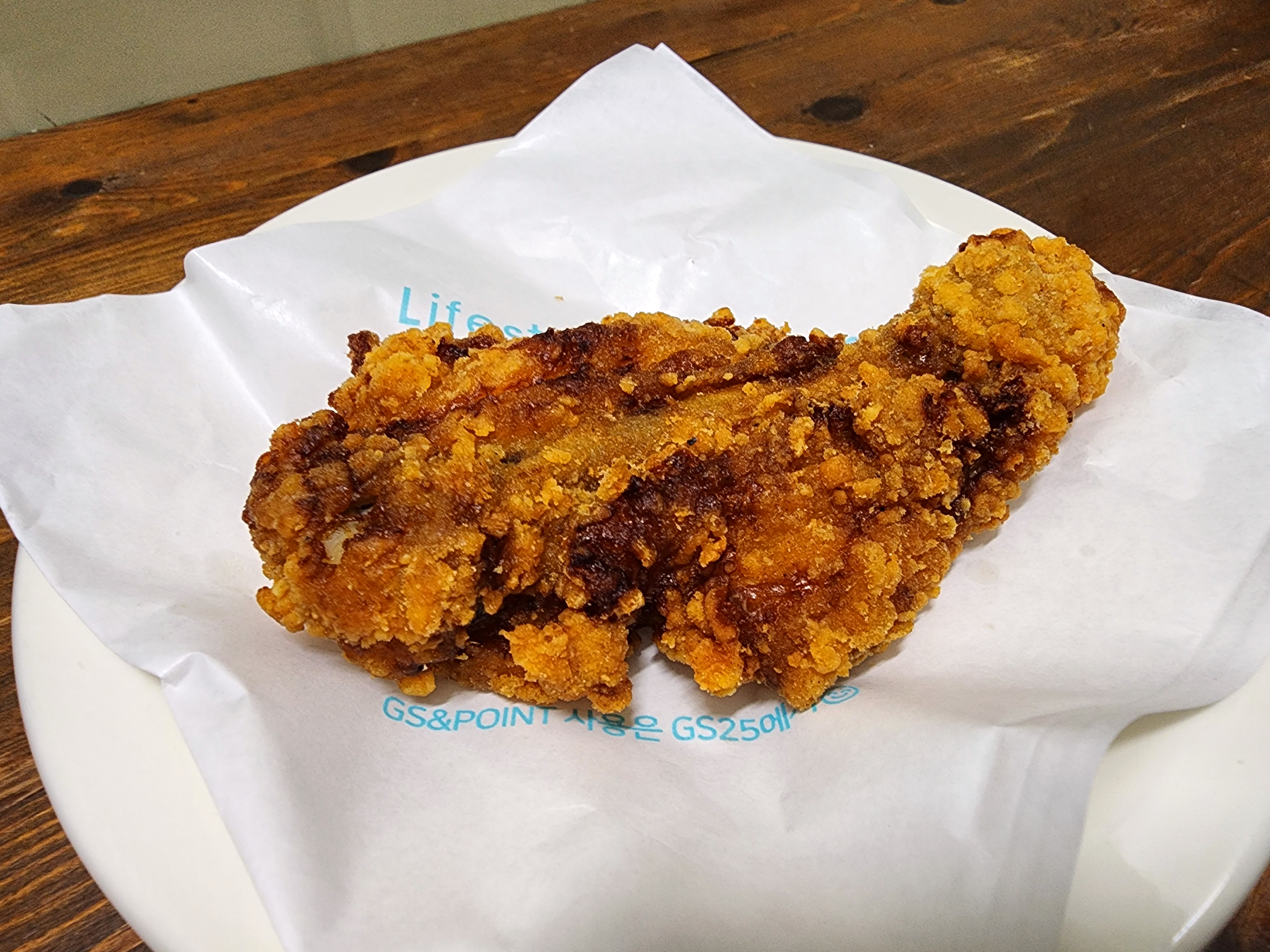 GS편의점치킨_바삭통다리