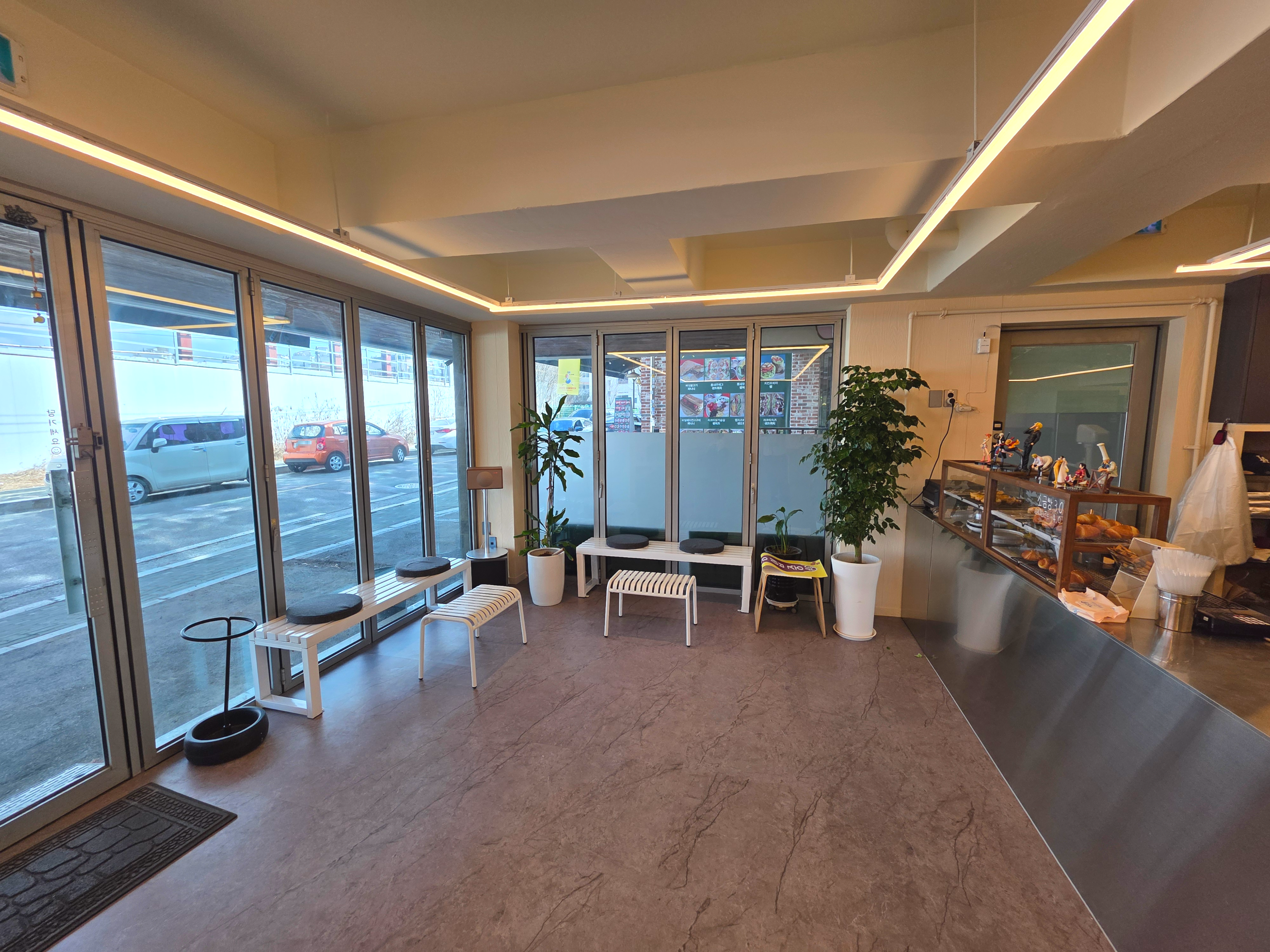 고양행신동카페허밍