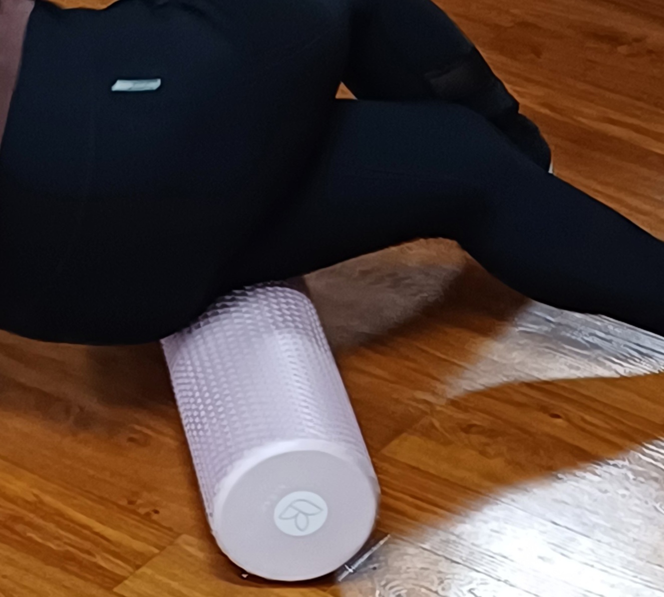 폼롤러-마사지볼-홈트-스트레칭-10