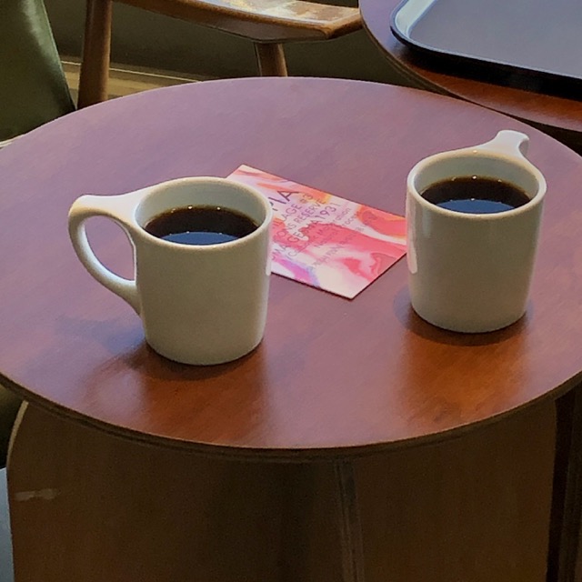 게이샤-커피맛은-음료수처럼-느껴졌고-부드럽고-꽃향기가-가득한-맛이었습니다